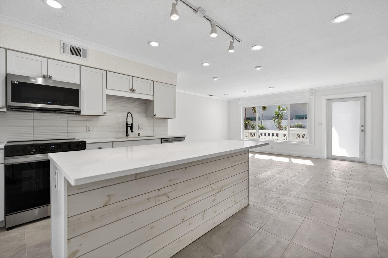 624 Southwind Circle Unit 3